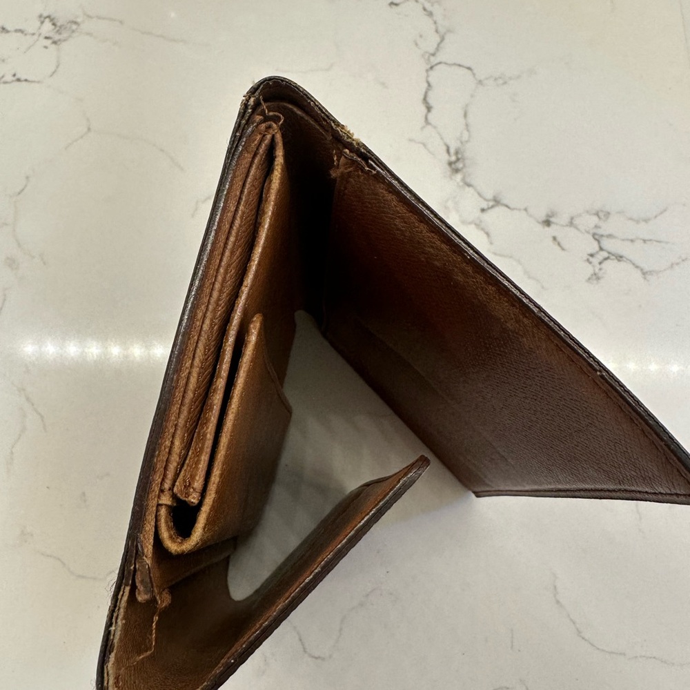 Louis Vuitton Brown and Gold Monogram Clutch - Picture 10 of 14